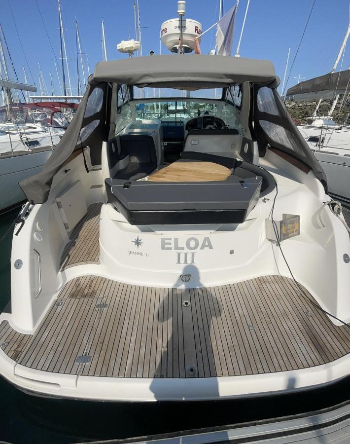 Une Nuit Sur Un Bateau Linge & Menage Inclus La Rochelle  Exteriér fotografie